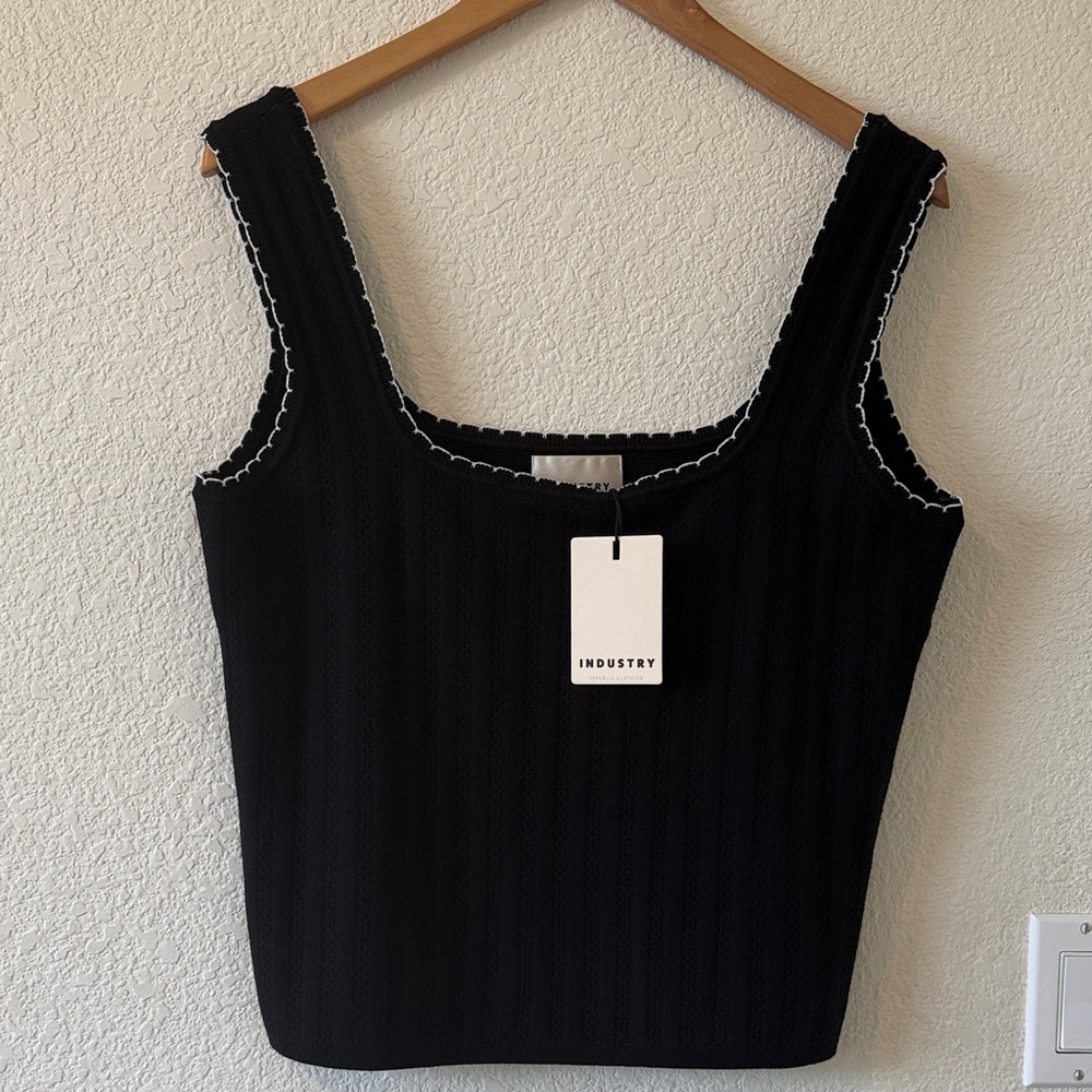 NWT Industry Republic Clothing Viscose Blend Knit Tank Sweater, Medium